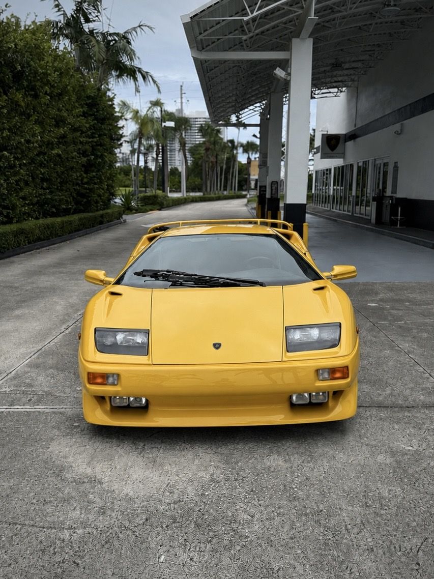 Yellow Lamborghini Diablo