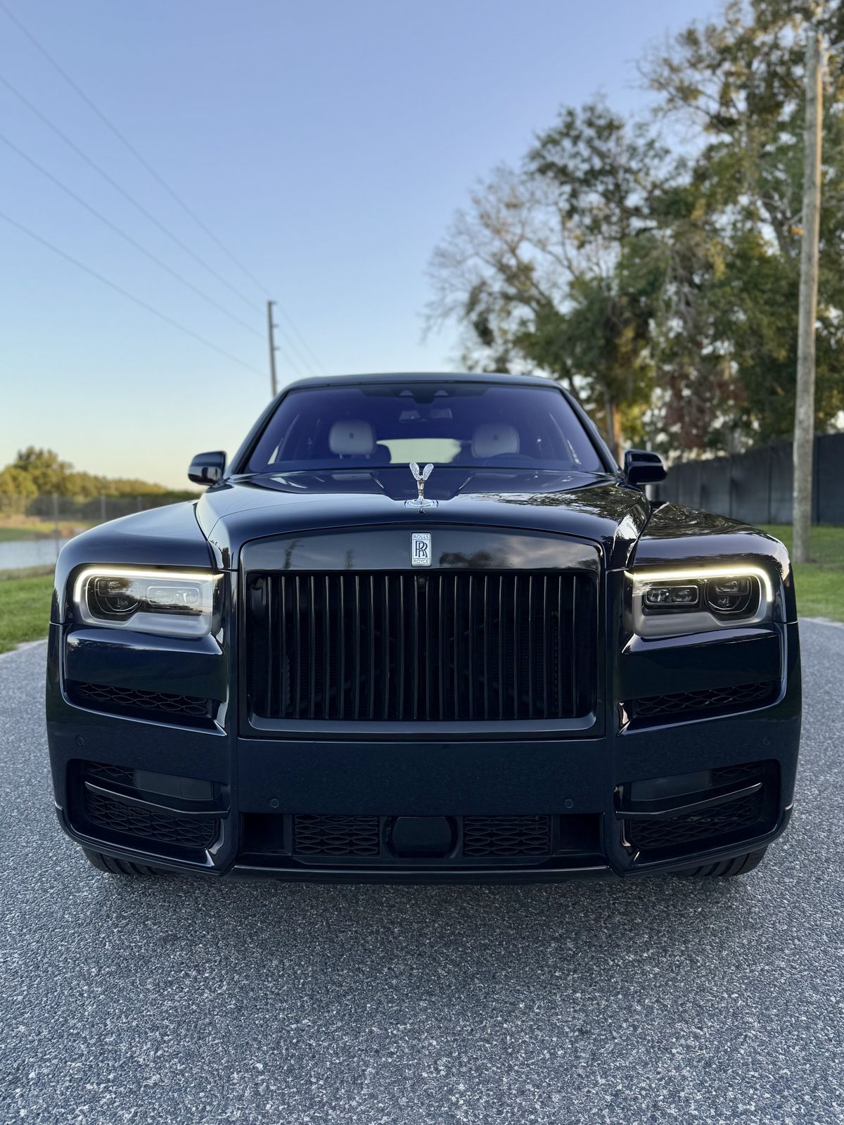 Black Rolls-Royce Cullinan